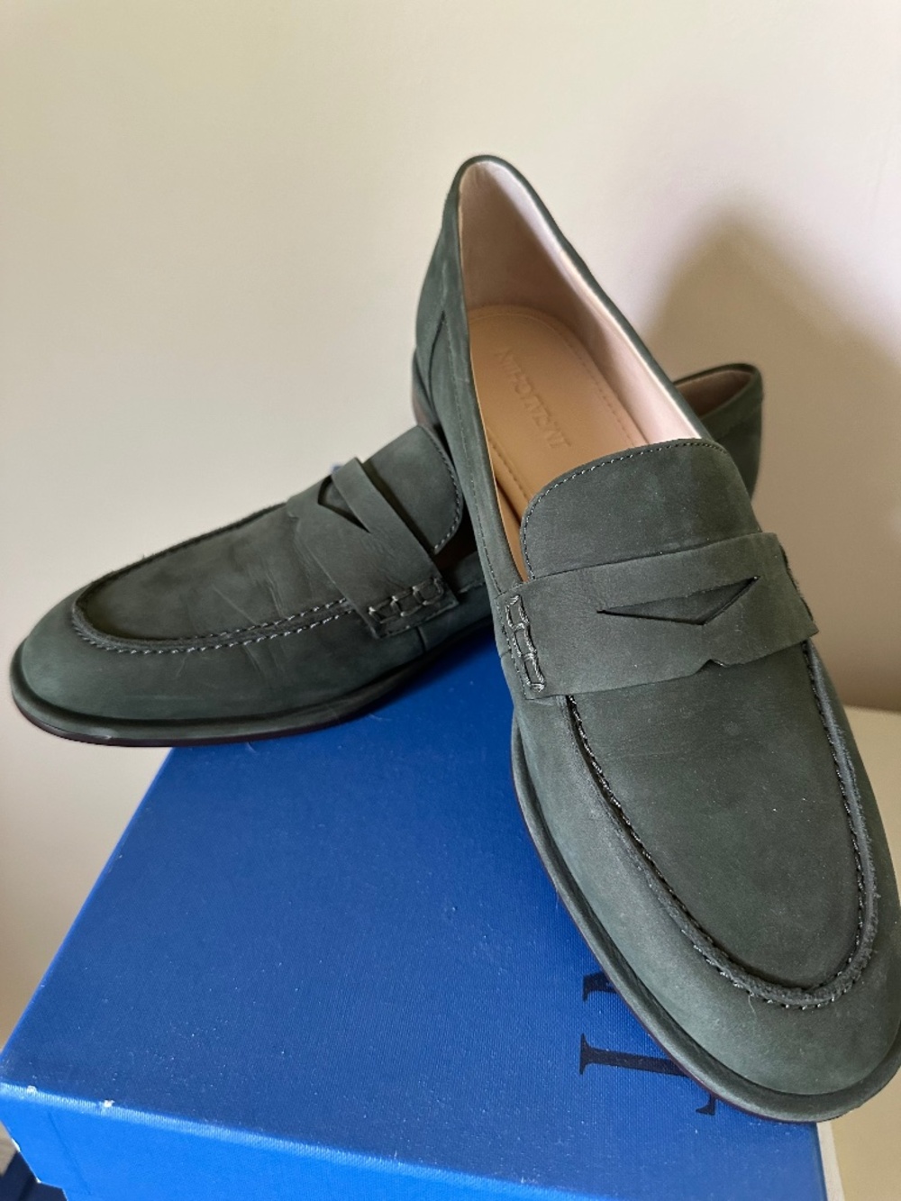 J.McLaughlin Concetta green suede loafers US 9.5